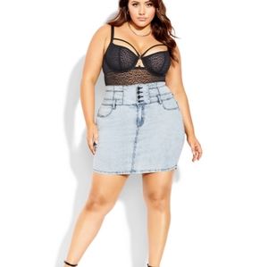- NWT City Chic denim mini skirt, lt acid wash, 24